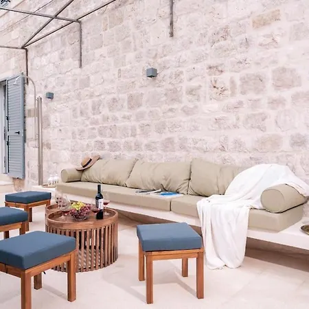 Dida Hvar Tatil Evi *