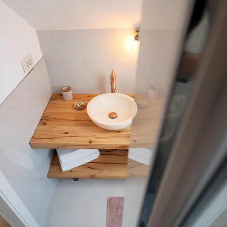 Dida Hvar Tatil Evi