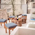 Dida Hvar *
